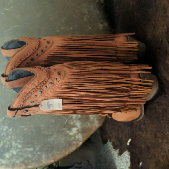 LIBERTY BLACK Vegas Faggio fringed snip toe ladies cowboy western boots sz 7 NWT - Picture 4 of 15